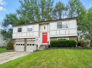 1158 Muirwood Ln, Batavia, OH 45103