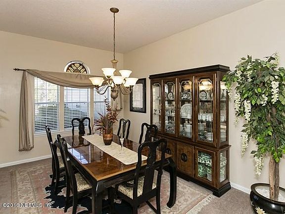 4th image of 5903 Brassie Ct