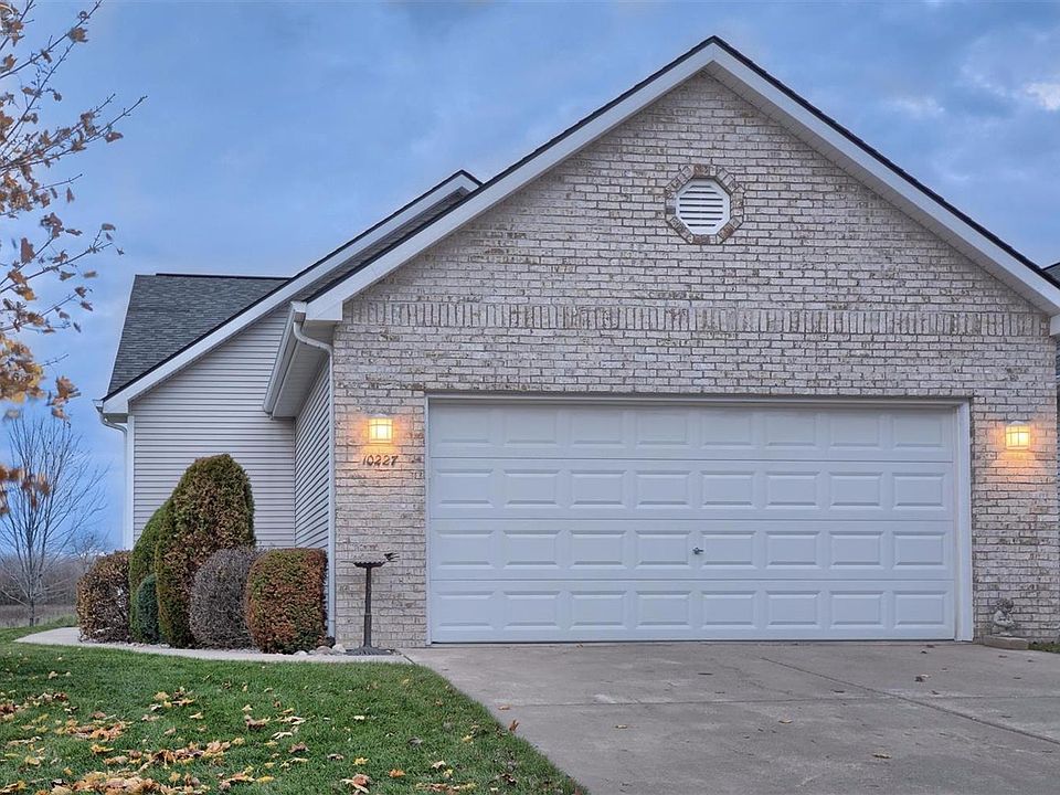 1st image of 10227 Primrose Dr
