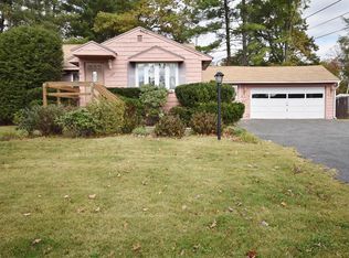 167 Woodcrest Rd, Springfield, MA 01129