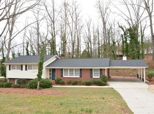 660 Fulton Dr, Gainesville, GA
