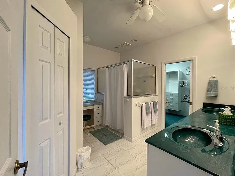 2437 Swordfish Ln — Photo 17