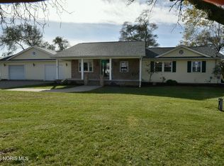 2092 S Mud Creek Rd, Oak Harbor, OH 43449