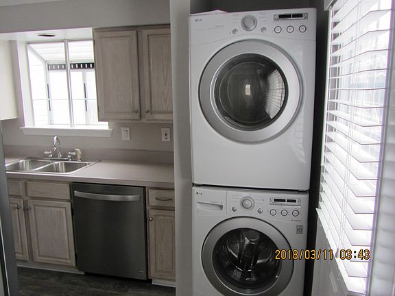 3rd image of 2408 Arctic Ave APT 1