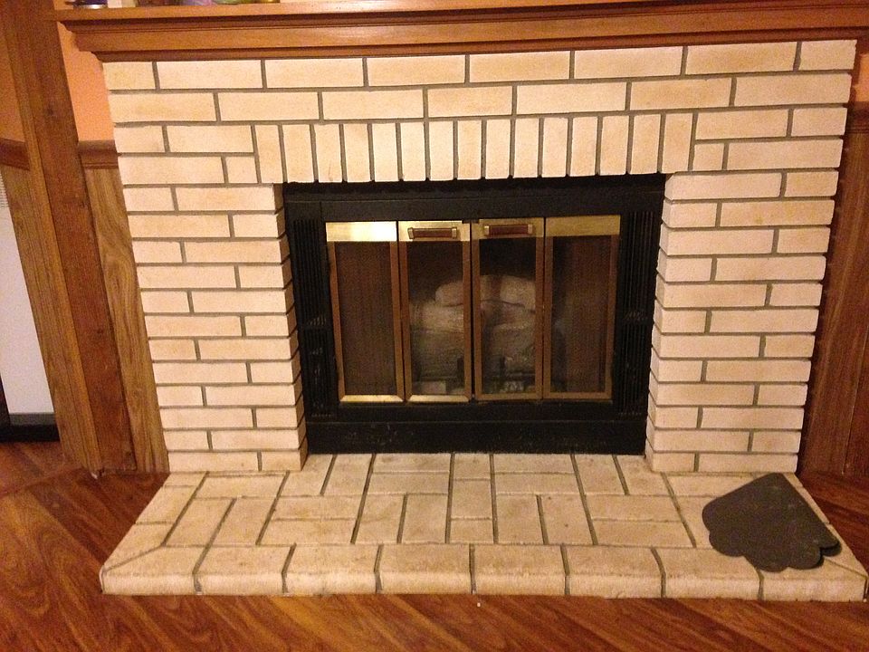 2nd image of 138 Third St