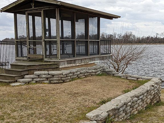 4th image of 14416 Old River Dr