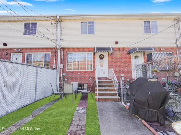 36 Hill St, Staten Island, NY 10304