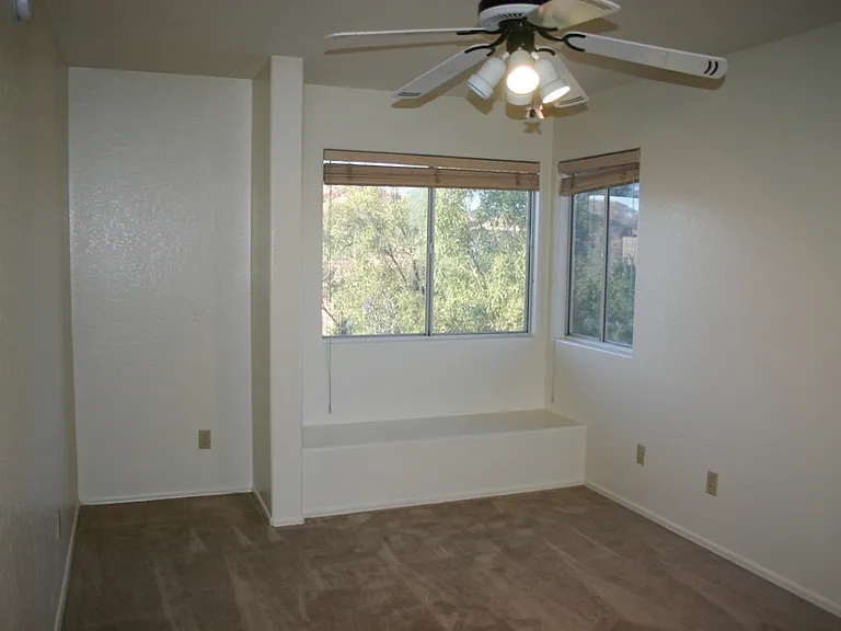 3673 W Pony Trl — Photo 11