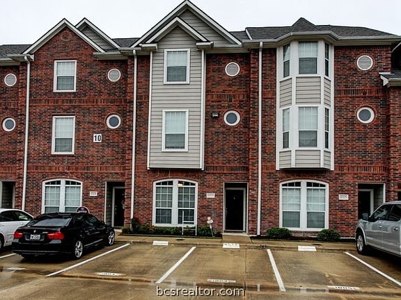 2nd image of 305 Holleman Dr E APT 1004