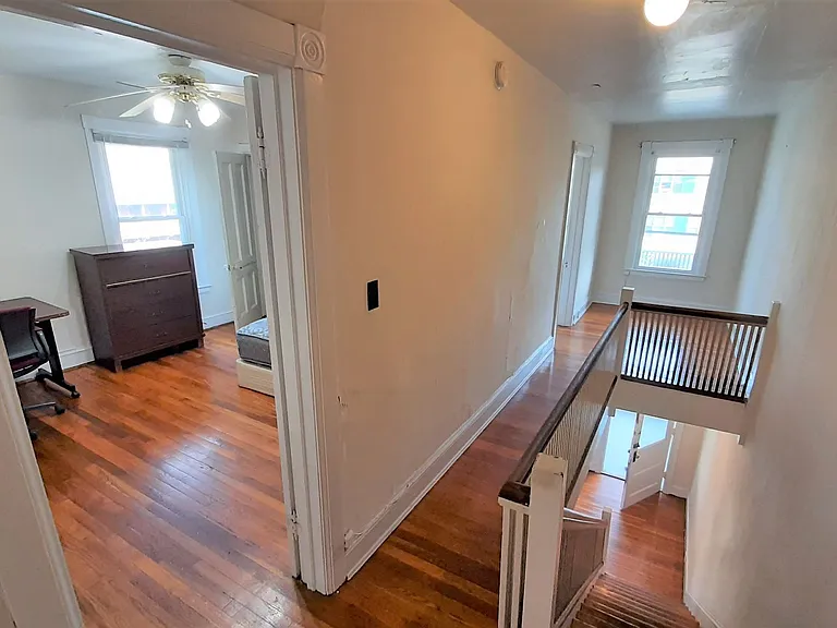 119-121 Prospect Street — Photo 19