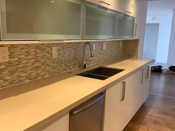 1121 Crandon Blvd APT D703