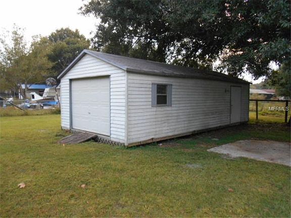 4th image of 2331 Meadowbrook Dr