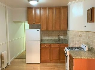 1586 York Ave #2S, New York, NY 10028