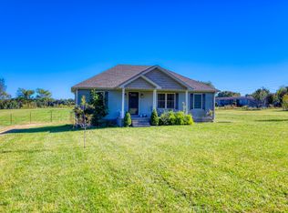 3678 Galen Rd, Lafayette, TN 37083
