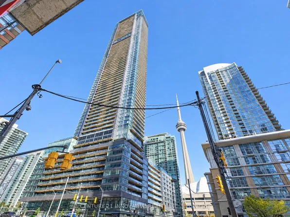 1 Concord Cityplace Way, Toronto, ON