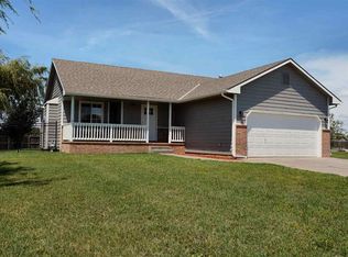 155 Chisholm Trl, Clearwater, KS 67026