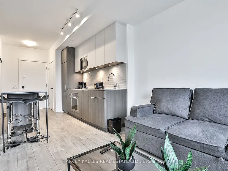 215 Lakeshore Rd W #206 — Photo 14