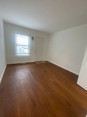 5th image of 1067 De Kalb Ave #2