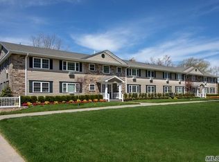 319 Robinson Ave #1, Patchogue, NY 11772