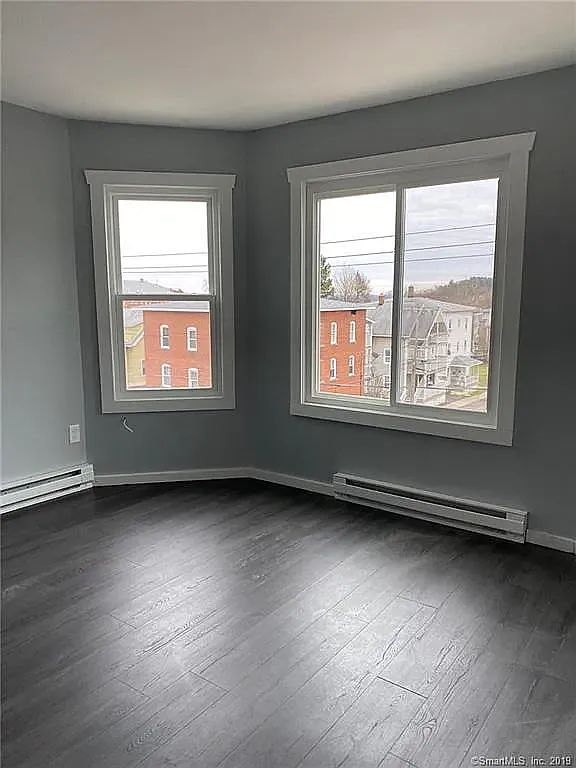 Building Photo - 199 Broad St #3E