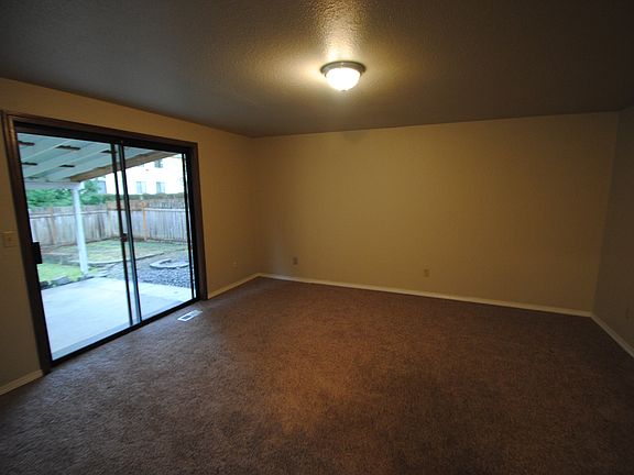 4th image of 6224 155th Avenue Ct E