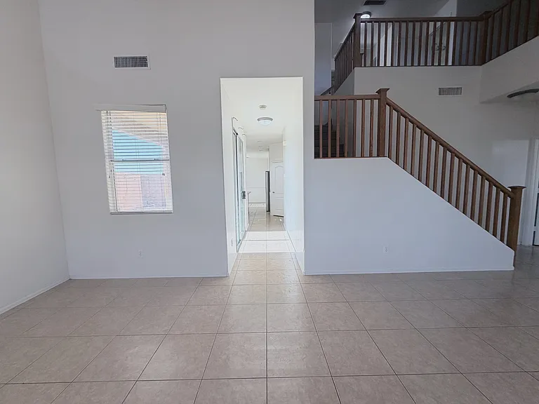 7164 S 48th Gln — Photo 16