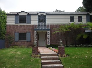 322 Loring Ave, Los Angeles, CA 90024