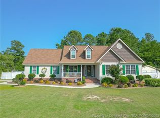 3200 Princeton St, Lumberton, NC 28360