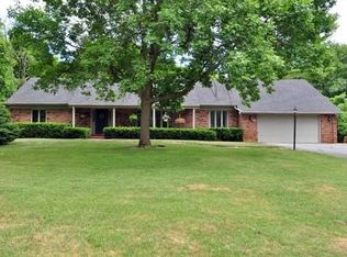 1430 Milrod Ln, Brookfield, WI 53005