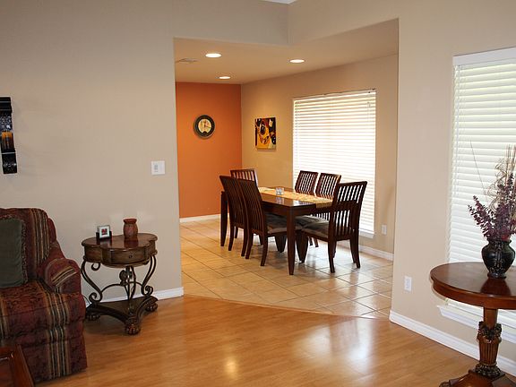 5th image of 3170 Williamsburg Ln