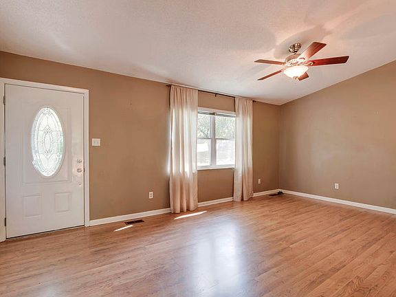 3rd image of 5932 NW Cardan Dr