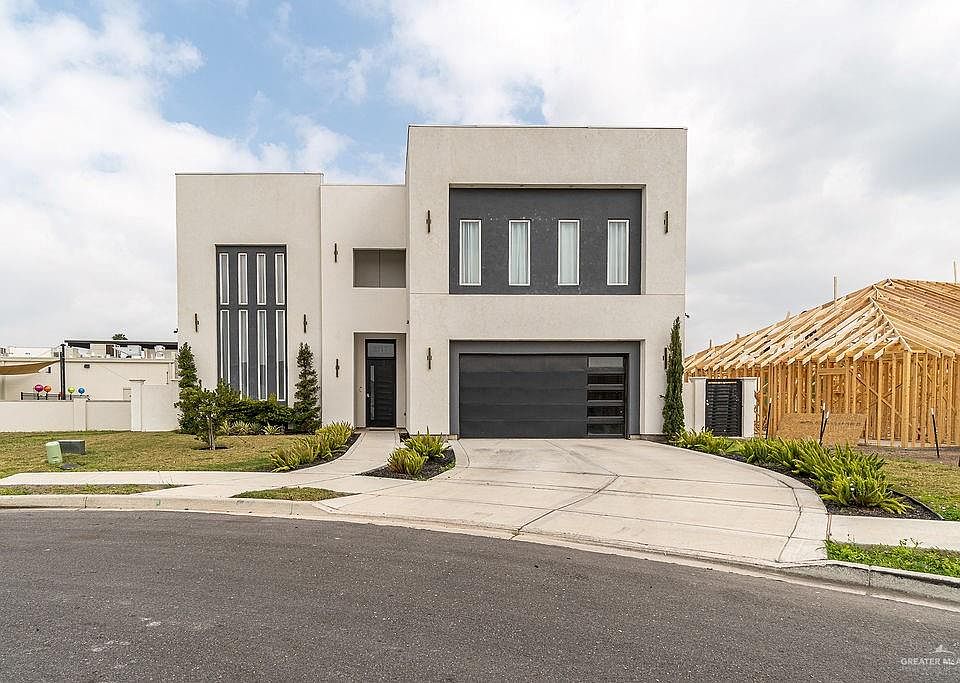 1st image of 2717 E Giorgio Dr