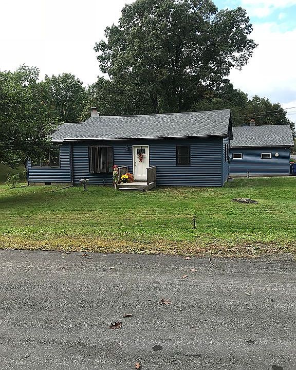 1st image of 28 Highland Ave