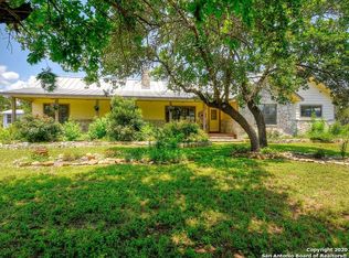 2811 Forest Trail Dr, Bandera, TX 78003