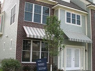 3819 Rochester Rd, Royal Oak, MI 48073