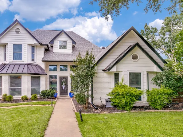 5 Rushing Creek Ct, Trophy Club, TX 76262