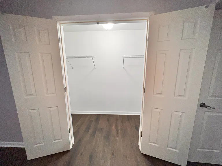 1 Augustine Dr — Photo 14