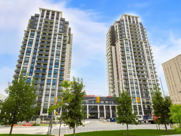 204 Burnhamthorpe Rd E #1307, Mississauga, ON L5A 3R8