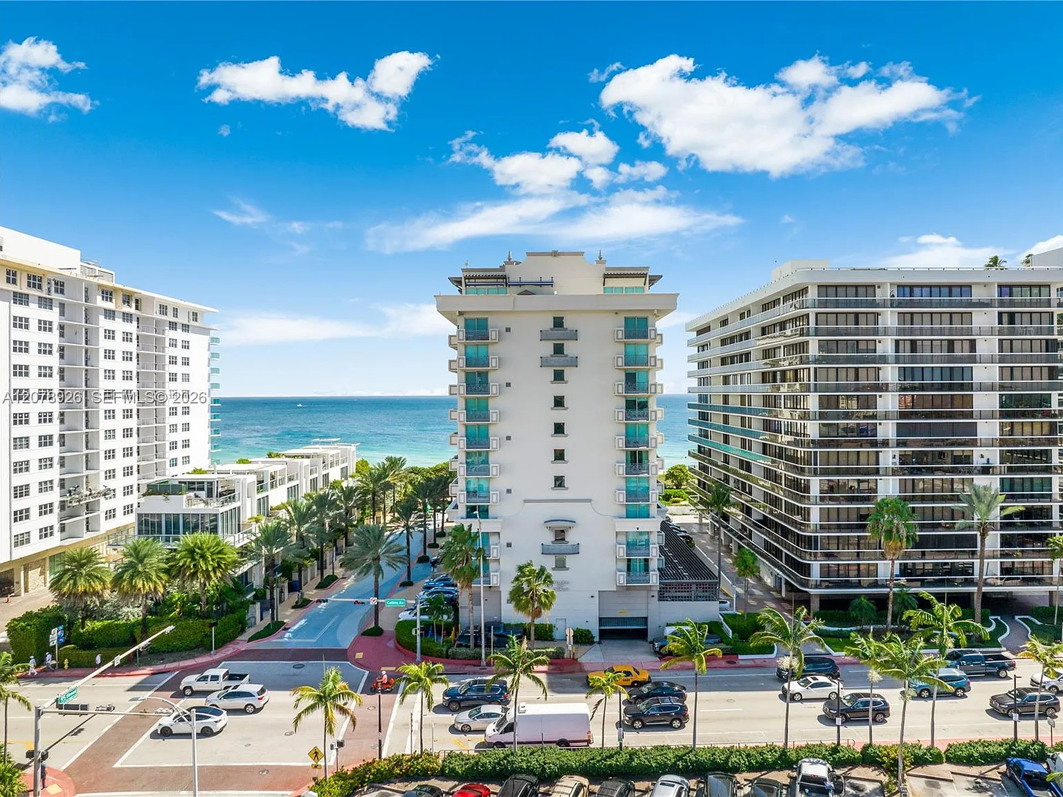 Spiaggia Ocean Condo — Photo 3