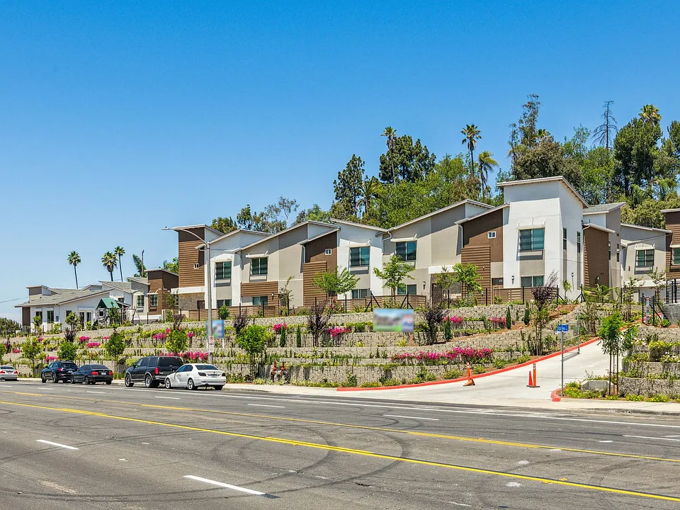 KSB - Santa Fe Townhomes