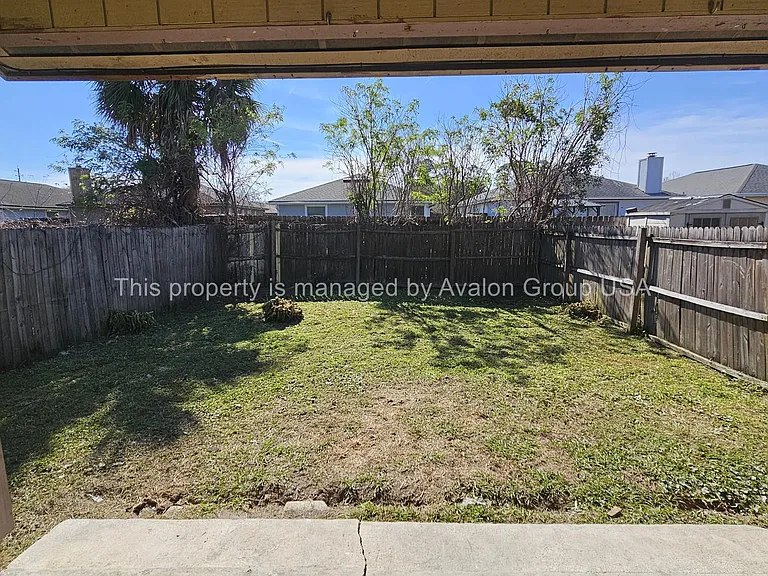 10724 Alden Rd #1 — Photo 20