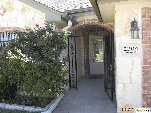 4th image of 2304 Duran Dr