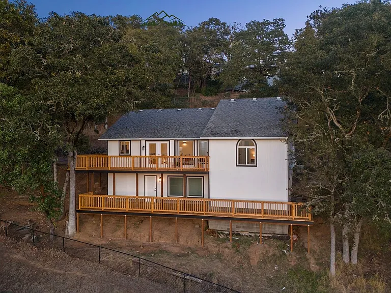 1485 SE Parkwood Dr — Photo 43