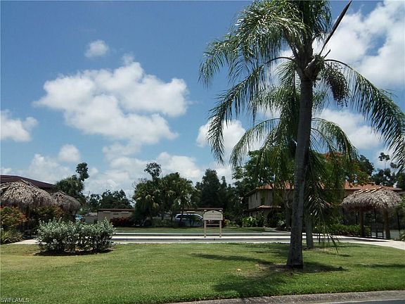 2nd image of 27641 Hacienda East Blvd APT 324B