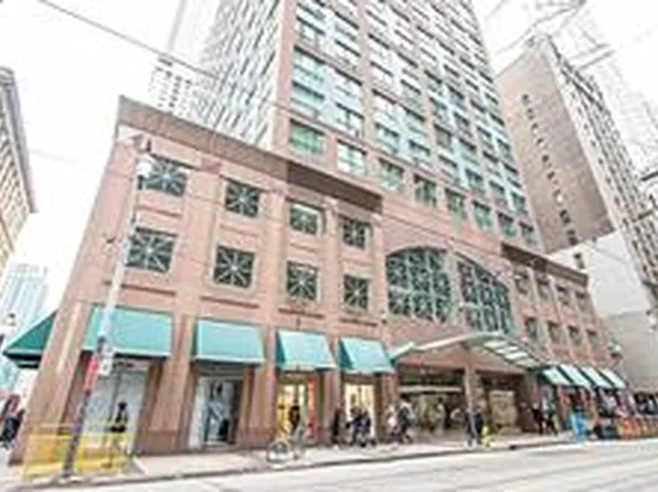 7 King St E #1211, Toronto, ON M5C 3C5