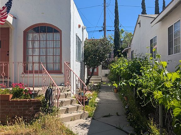 2nd image of 10370 Tujunga Canyon Blvd