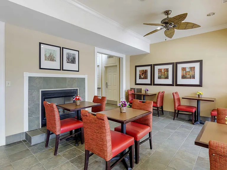 Breakfast Room