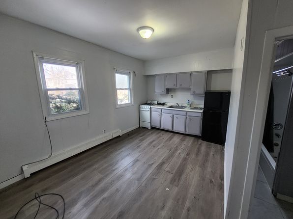 377 E Broadway APT 1