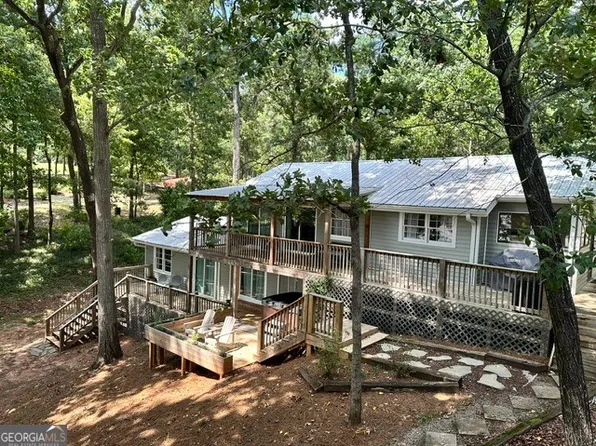 117 Woods Ln, Hartwell, GA 30643