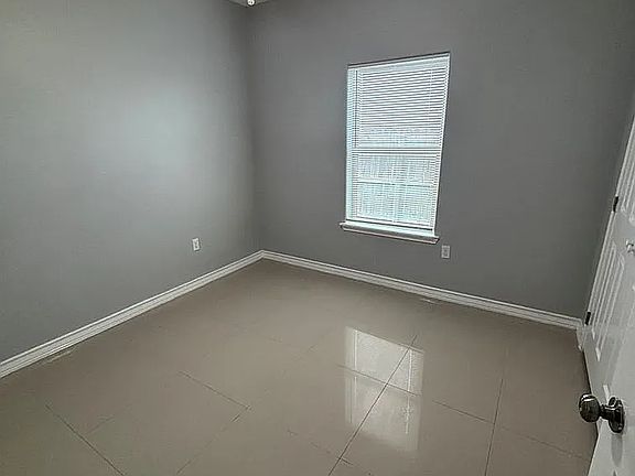 5th image of 1222 Escondido Ln E #2